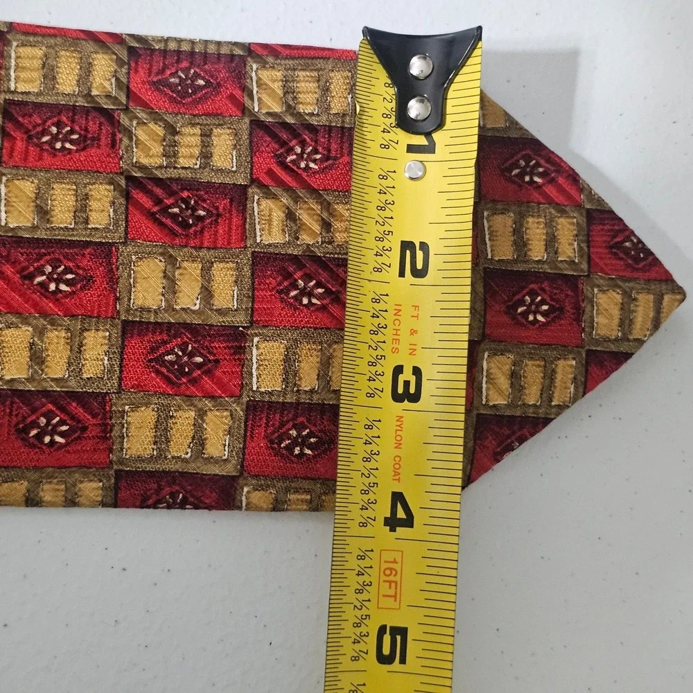 Robert Talbott Best of Class Silk Tie Red‎ Gold Geometric Luxury Business USA